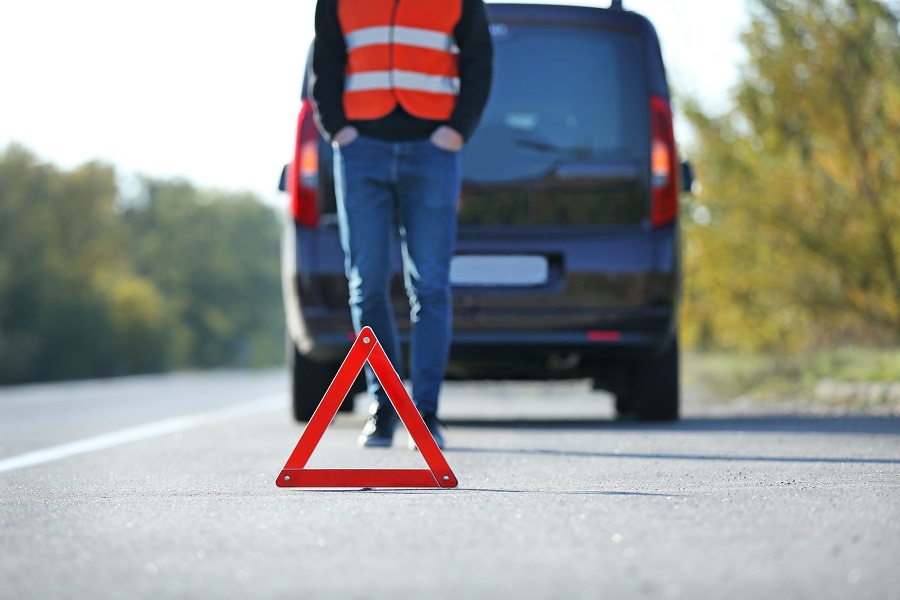 Read more about the article Be Safe While Waiting For Your Tow Truck Memphis