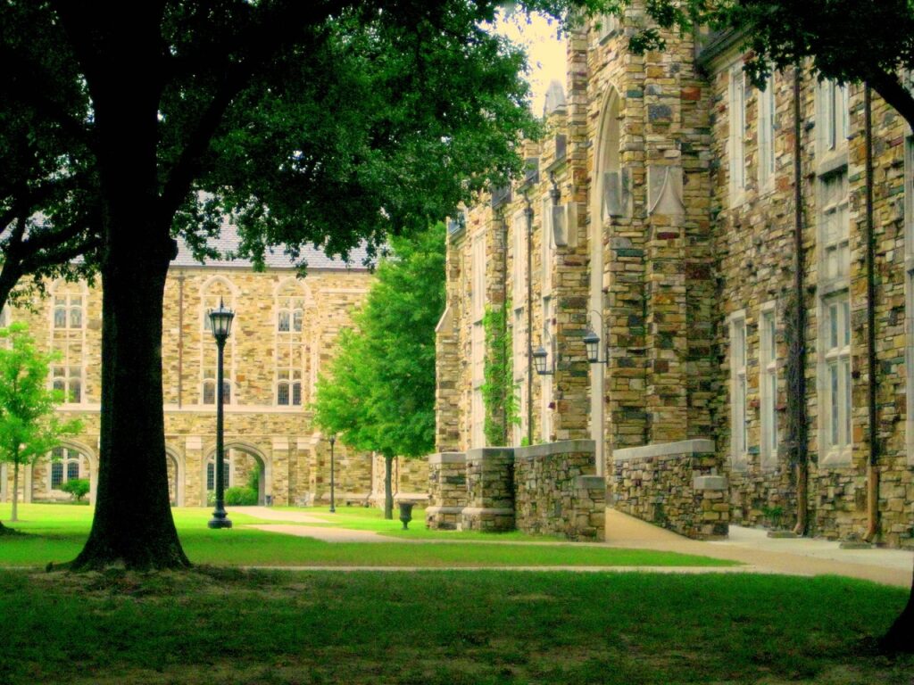 Rhodes College Midtown Memphis TN